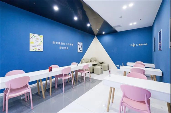 昆明蜜丝卡伦美妆学校